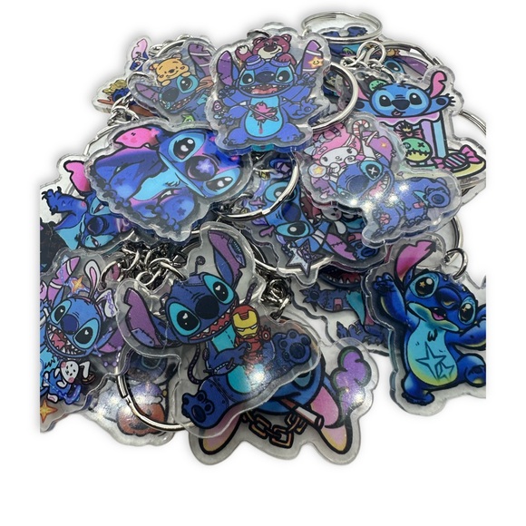 Crazy Blue Alien Keychains - Picture 1 of 7